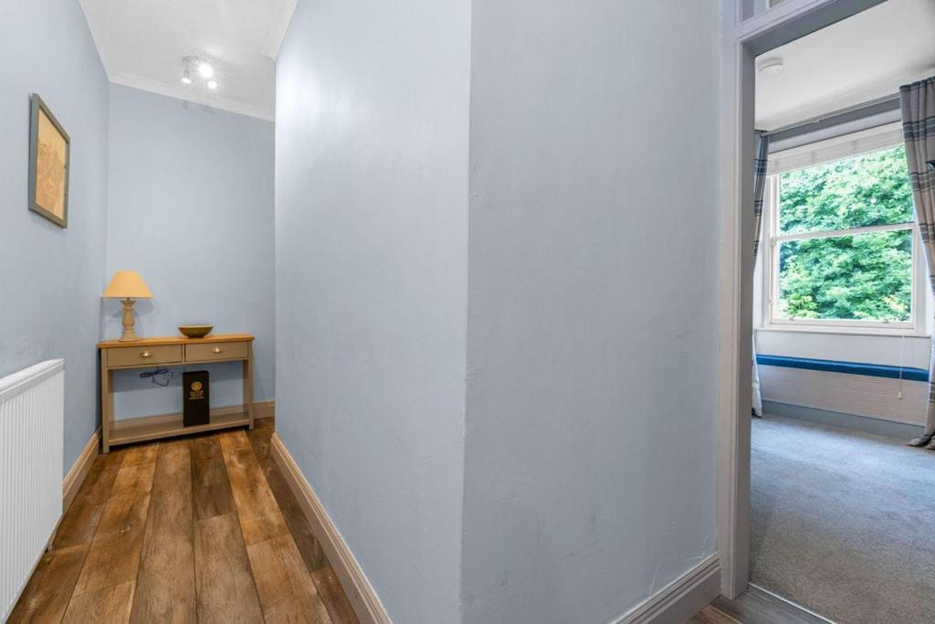 Guestready - Lovely Nest In The Old Town Edinburg Exteriör bild