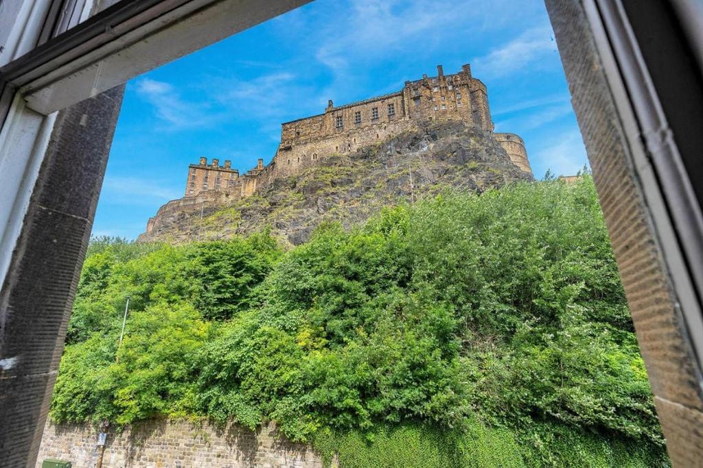 Guestready - Lovely Nest In The Old Town Edinburg Exteriör bild